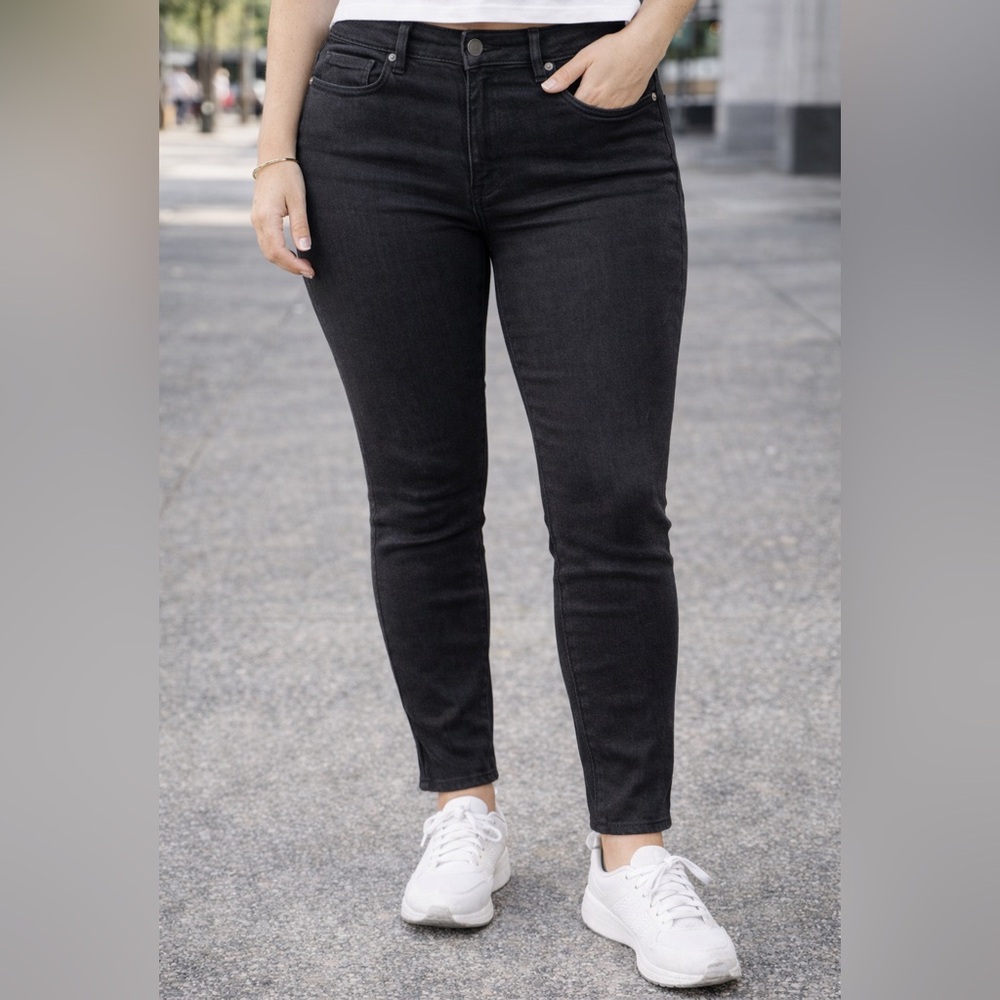 Ann Taylor Skinny Curvy Fit Women’s Size 8 Black Cotton Blend Stretch Jeans